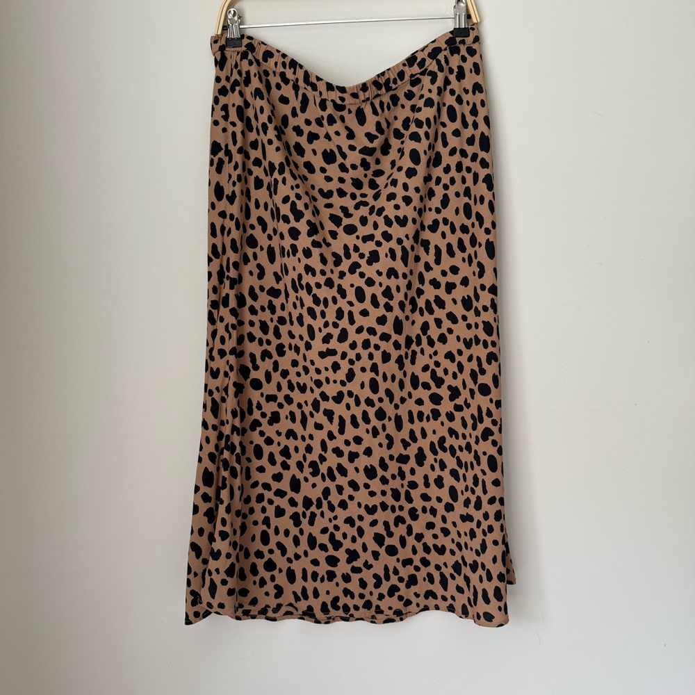 GAP Brown & Black Spotted Skirt – Size XL